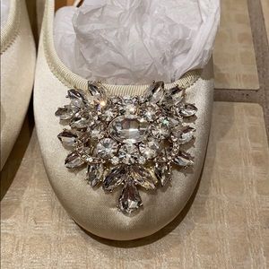 Badgley Mischka Embellished Flats 7.5